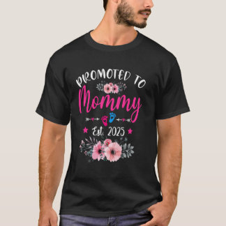 Benoemd tot mama Verwacht 2025 Grappige bloemige M T-shirt