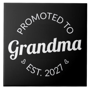 Benoemd tot oma vanaf 2027 Nieuwe Nana I Tegeltje