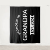 Benoemd tot opa - Geschat 2024 II Wandkleed (Voorkant)
