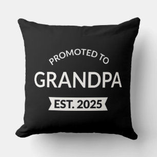 Benoemd tot opa vanaf 2025 II Kussen