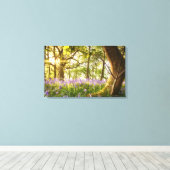 Bent-boom in het bos van de blauwbel canvas afdruk (Insitu (Houten vloer))