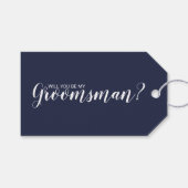 Bent u mijn Groomsman? Modern Script Navy Blue Cadeaulabel (Voorkant (Horizontaal))