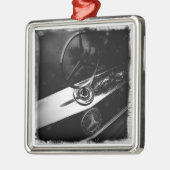 Benz Ornament (Links)