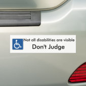 Beoordeel Handicap niet, alsjeblieft Bumpersticker (Op auto)