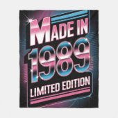 Beperkte Editie Retro 1989 Fleece Deken (Voorkant)