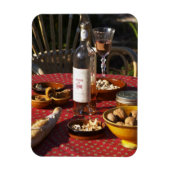 Bereide aspertif en eetlustopperen: brood, olijven magneet (Verticaal)