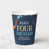Bereik de vier sterren ruimte 4e verjaardag papieren bekers (Achterkant)