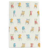 Beren op het patroon van stoelen medium cadeauzakje (Voorkant)