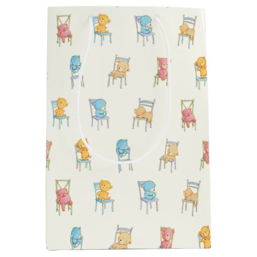 Beren op het patroon van stoelen medium cadeauzakje (Voorkant)