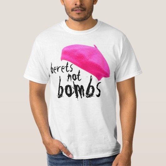 BERETS NOT BOMBS T-SHIRT (Voorkant)