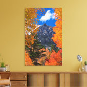 Berg geframed in herfstloof, CA Canvas Afdruk (Insitu (Woonkamer))