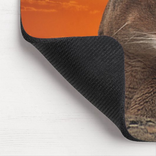 Berg leeuw op zonsondergang muismat (Hoek)