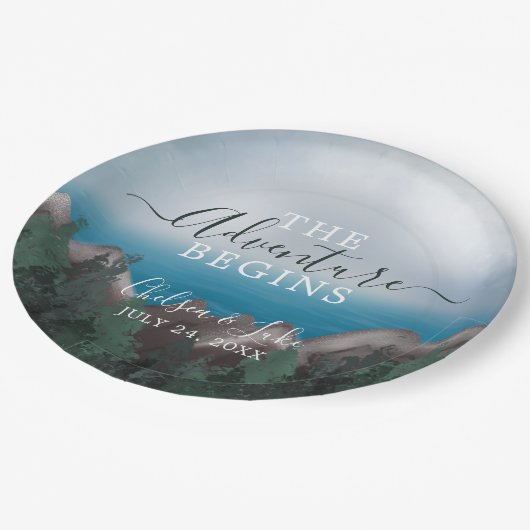 Berg ontmoet oceaan Het avontuur begint bruiloft Papieren Bordje (Gekanteld)