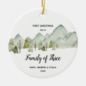 Berg Pine Trees Kerstmis als familie van drie Keramisch Ornament (Voorkant)