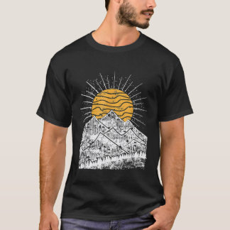 Berg Wandelen Heuvel Zonsondergang Avontuur Natuur T-shirt