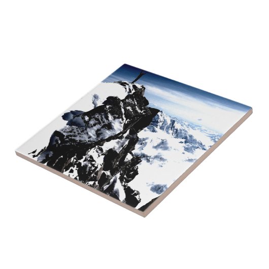 Bergbeker Achievement Snow Tegeltje (Zijkant)