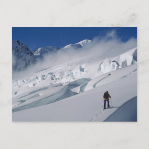 Bergbeklimmer op de Tasman Glacier in Mount Briefkaart