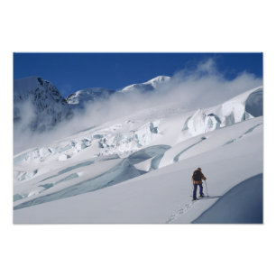 Bergbeklimmer op de Tasman-gletsjer in Mount Foto Afdruk