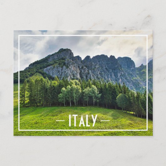 Bergbos met pijnbomen in Noord-Italië Briefkaart (Voorkant)