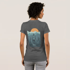 Bergbos Zonsondergang Rugzak Wandelaar Vrouw T-shirt
