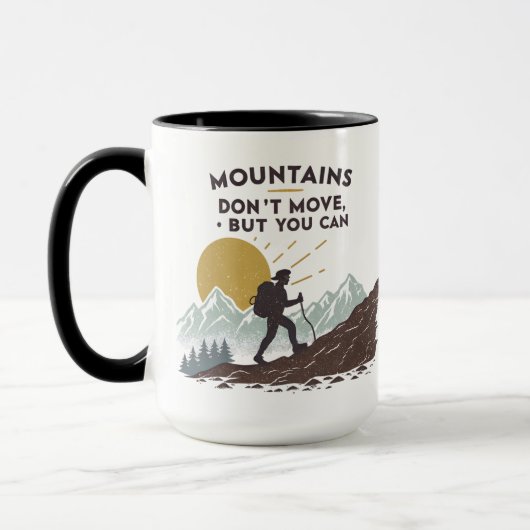 Bergen bewegen niet, maar dat kan wel mok (Links)