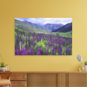 Bergen en wilde bloemen in alpenwei, 2 canvas afdruk (Insitu (Woonkamer))
