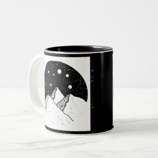 Bergen in Black Mok van Space Coffee (Voorkant links)