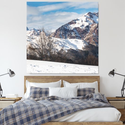 Bergen in de winter in Spanje, Canfranc Canvas Afdruk (Insitu (Slaapkamer))