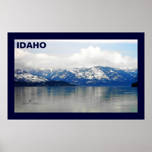 Bergen van het meer poster