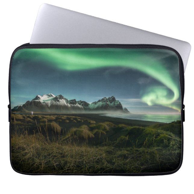 Bergen | Vestrahorngebergte in IJsland Laptop Sleeve (Voorkant)