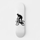 Bergfietsensilhouet - Kies achtergrondkleur Persoonlijk Skateboard (Voorkant)