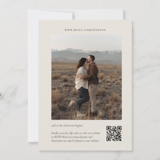 Berggebieden Rustic Forest QR Code All in One Wedd Kaart (Achterkant)