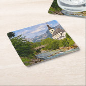 Bergkerk met stroomlandschap kartonnen onderzetters (Schuin)