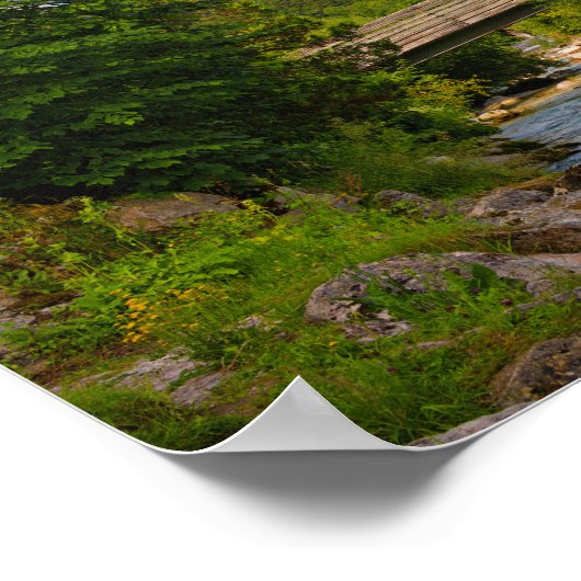 Bergkerk met stroomlandschap poster (Hoek)