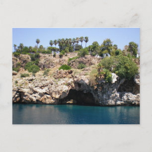 Bergkliffen met mediterraan zee briefkaart