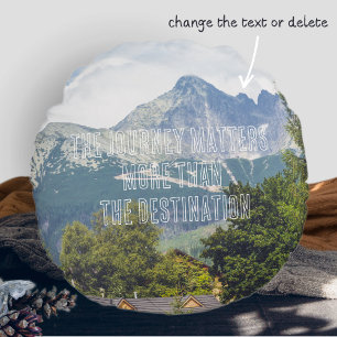 Bergkussen met uitzicht rond kussen