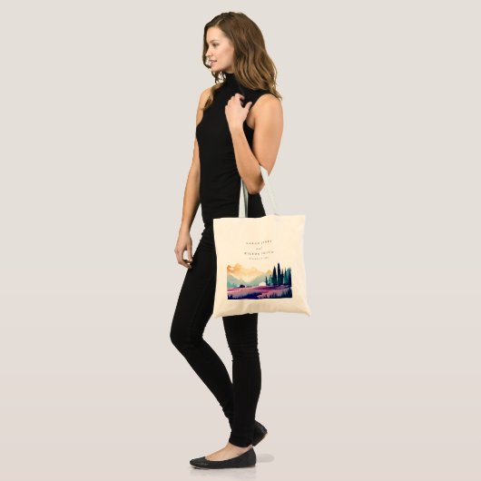 Bergland - Lila velden - Landschap Weduwschap Tote Bag (Voorkant (model))