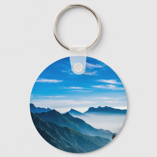 Berglandschap in de ochtendnevel sleutelhanger (Voorkant)