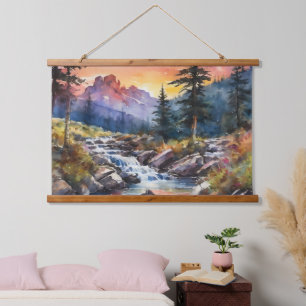 Berglandschap met een waterval bij zonsondergang hangend wandkleed