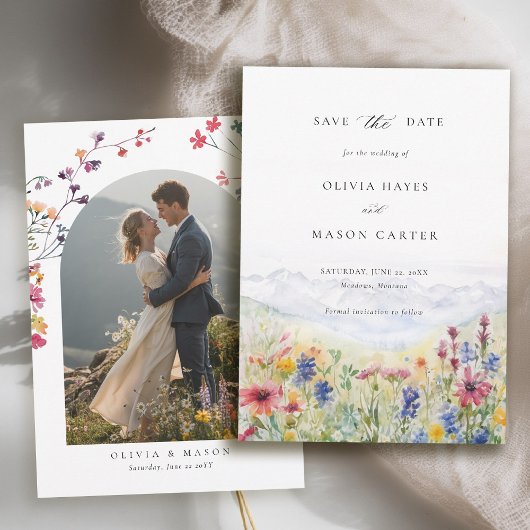 Berglandschap Rustieke Weide Wilde Bloemen Bruilof Save The Date