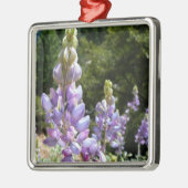 Berglupinen in Yosemite Metalen Ornament (Links)