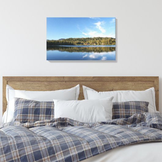 Bergmeer, bos, Cabines, Blue Sky Canvas Afdruk (Insitu (Slaapkamer))