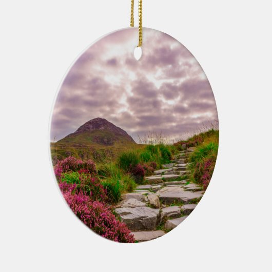 Bergpad naar de wolken keramisch ornament (Rechts)