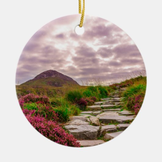 Bergpad naar de wolken keramisch ornament (Voorkant)