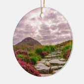 Bergpad naar de wolken keramisch ornament (Links)