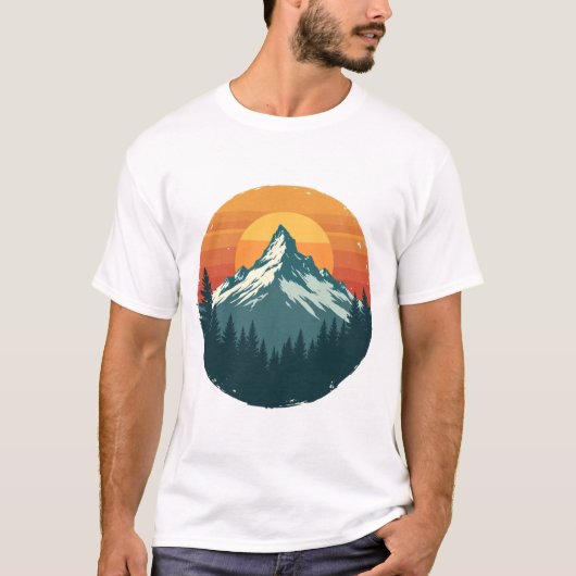 Bergsilhouet bij zonsondergang t-shirt (Voorkant)