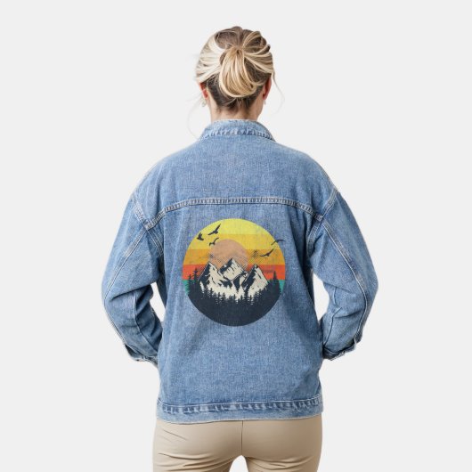 Bergzonsondergang Denim Jacket (Model)