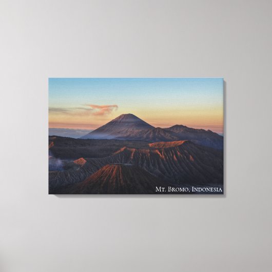 Bergzonsondergang Landschapsfoto Indonesië Canvas Afdruk (Voorkant)