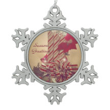 Beribboned Holiday Candle