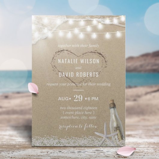 Bericht in een flesje met een flesje met een stran kaart